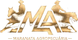 Marca da Maranata Agropecuária em dourado, com o monograma MA entre um cavalo em parada de rédeas e um cavalo em trabalho de boi